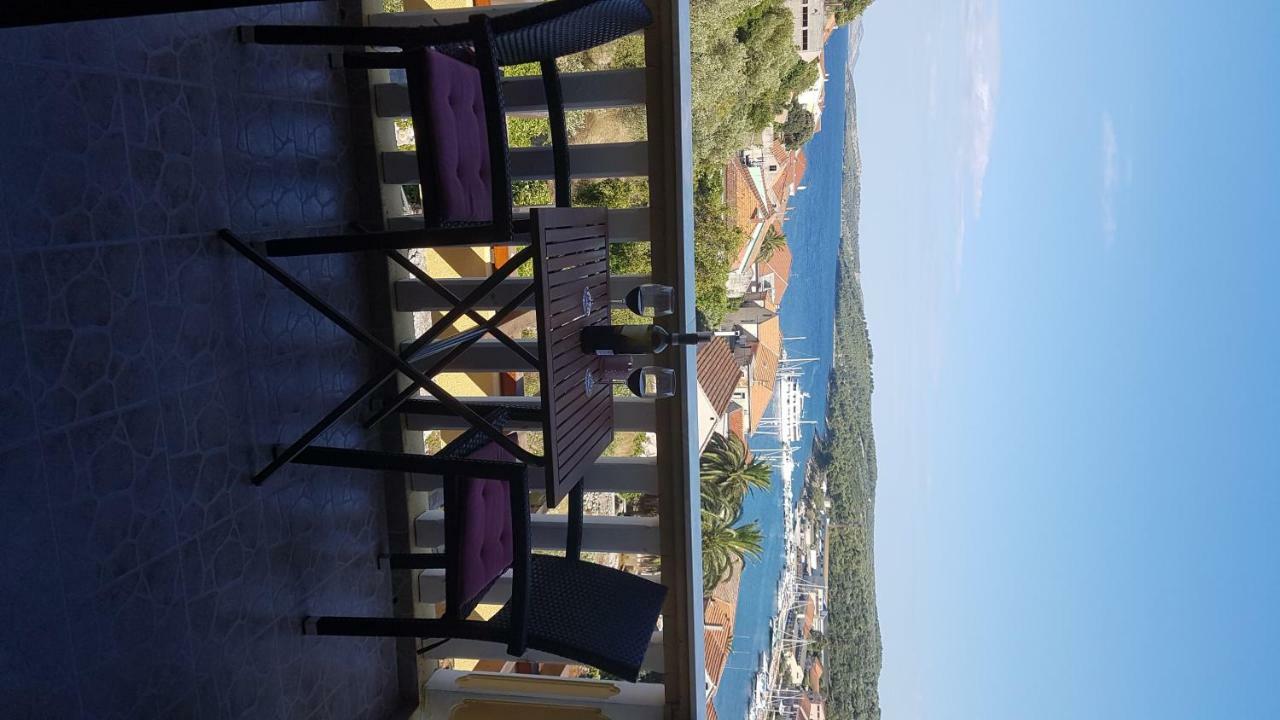 Apartment Azaleja ซาลี ภายนอก รูปภาพ